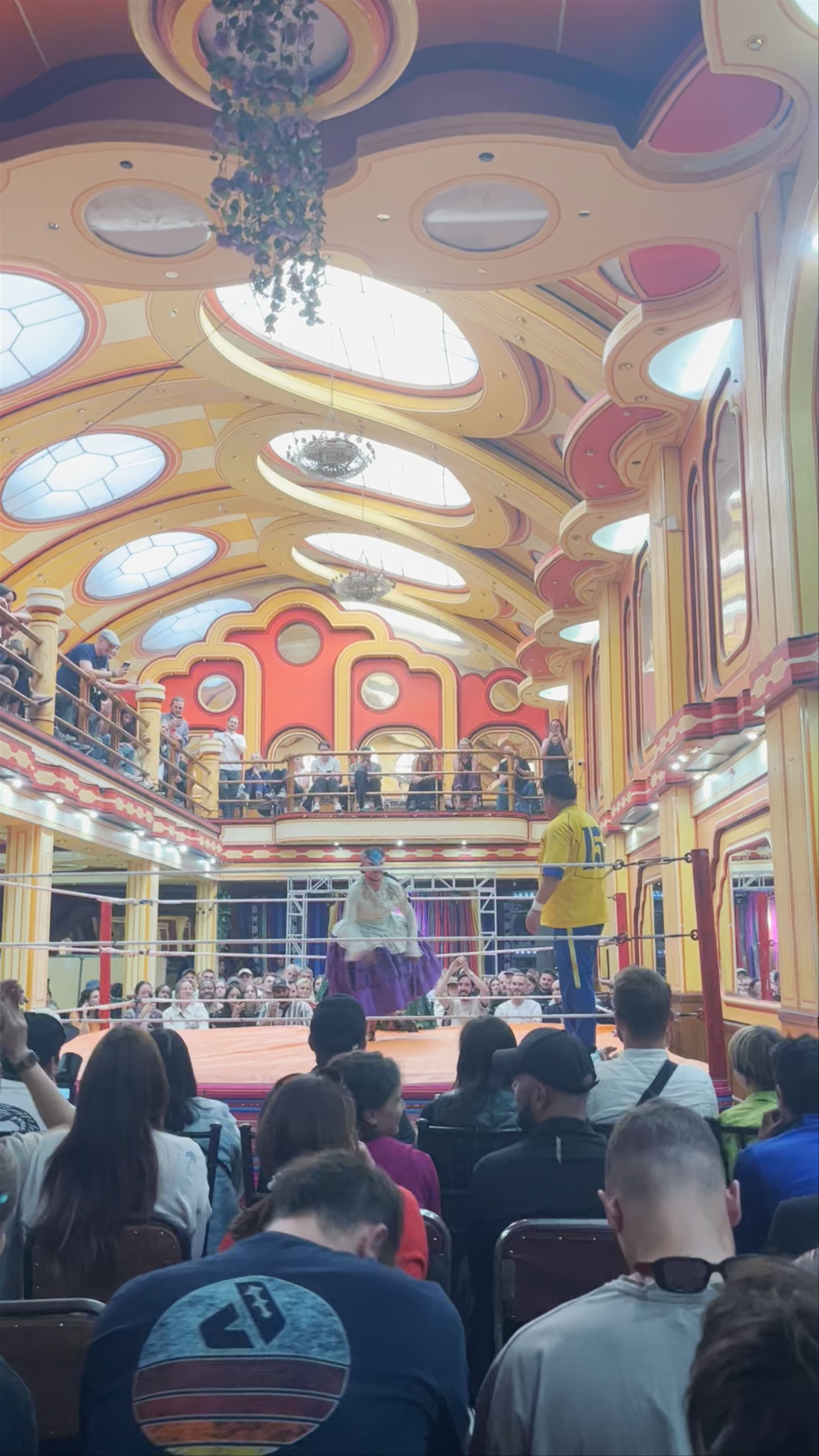 Cholitas Wrestling (Show Popular)