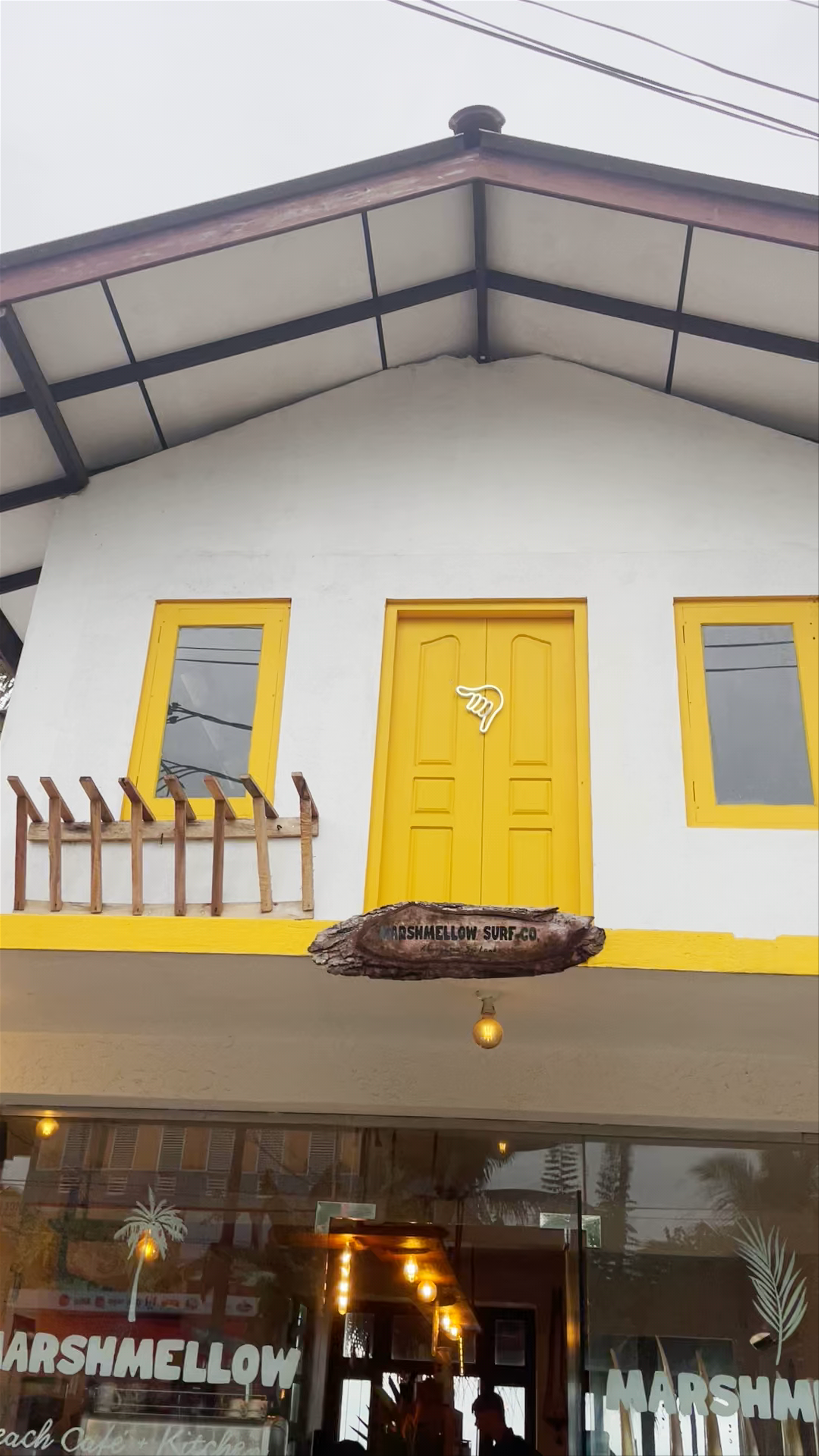 MARSHMELLOW SURF CAFE' | Ahangama