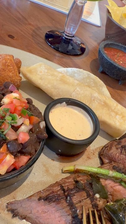 Lady Nomada - Mini chile relleno dip - Mexican Near Me - Denver, Colorado