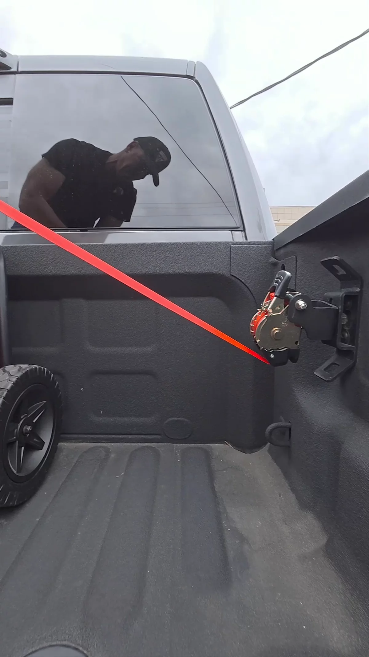 Ultimate Retractable Ratchet Straps® for RAM