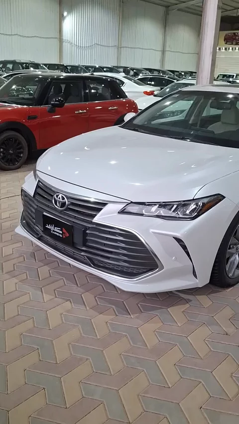تويوتا افالون Touring 2020