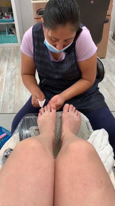 Glow Nails and Spa - Beautiful, very clean salon! I am getting my spa pedicure! - Nail Salons Near Me - Lyndhurst, New Jersey
