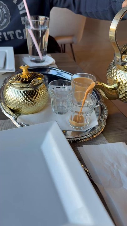 Mama Mona Cuisine - Adani tea pour - Middle Eastern Near Me - Dearborn, Michigan