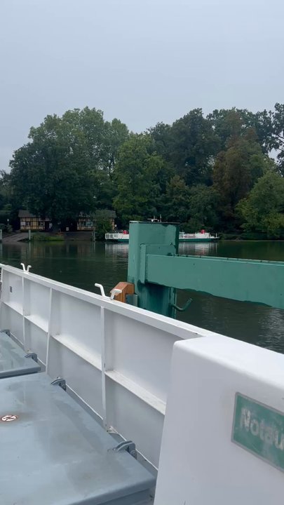 Fähre Pfaueninsel - Fähre zur Pfaueninsel - Ferry to Peacock Island - Ferries Near Me - Berlin, BE