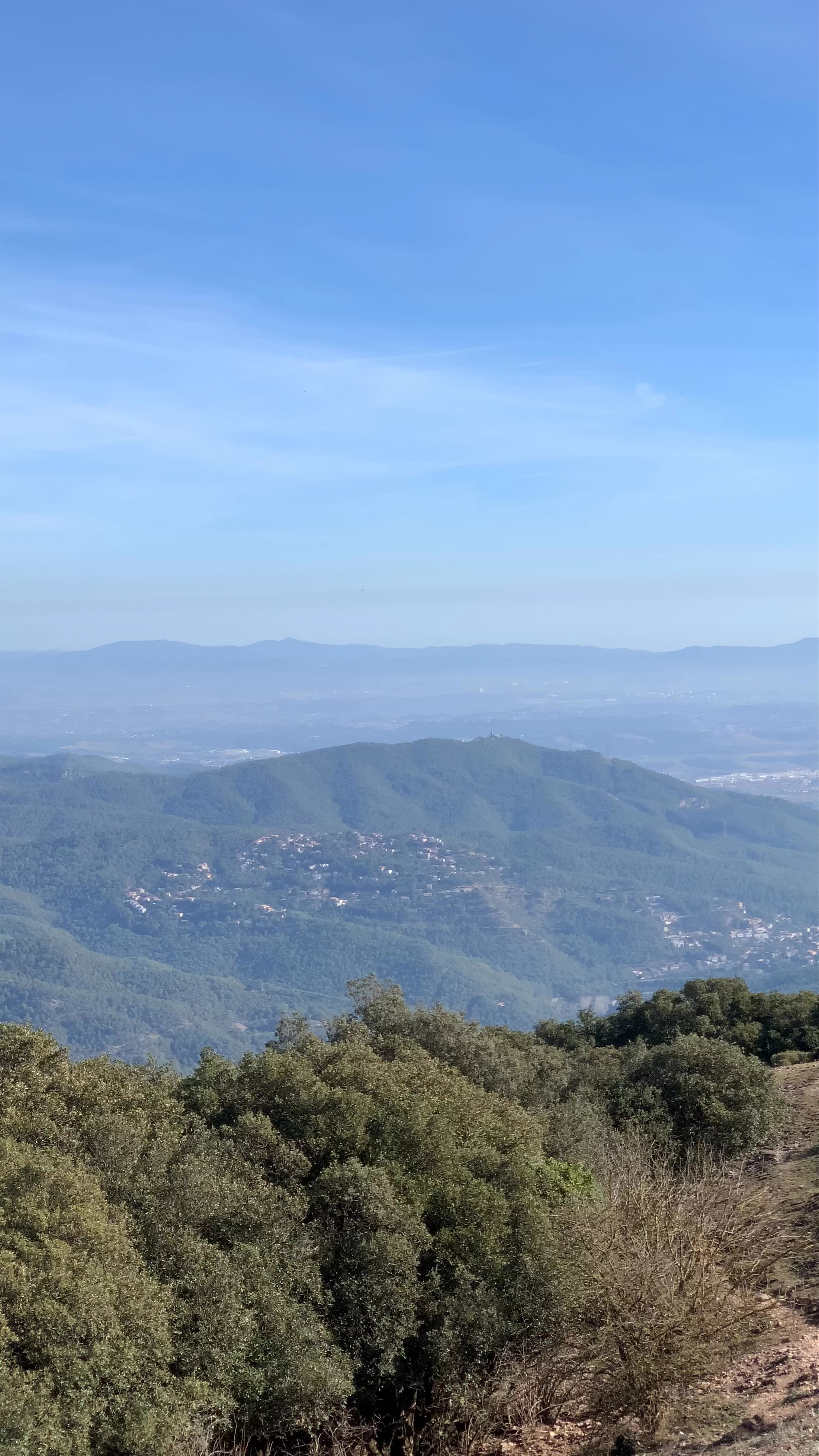 La Mola pel Camí dels Monjos, Carrer Camí del Moliner, Matadepera