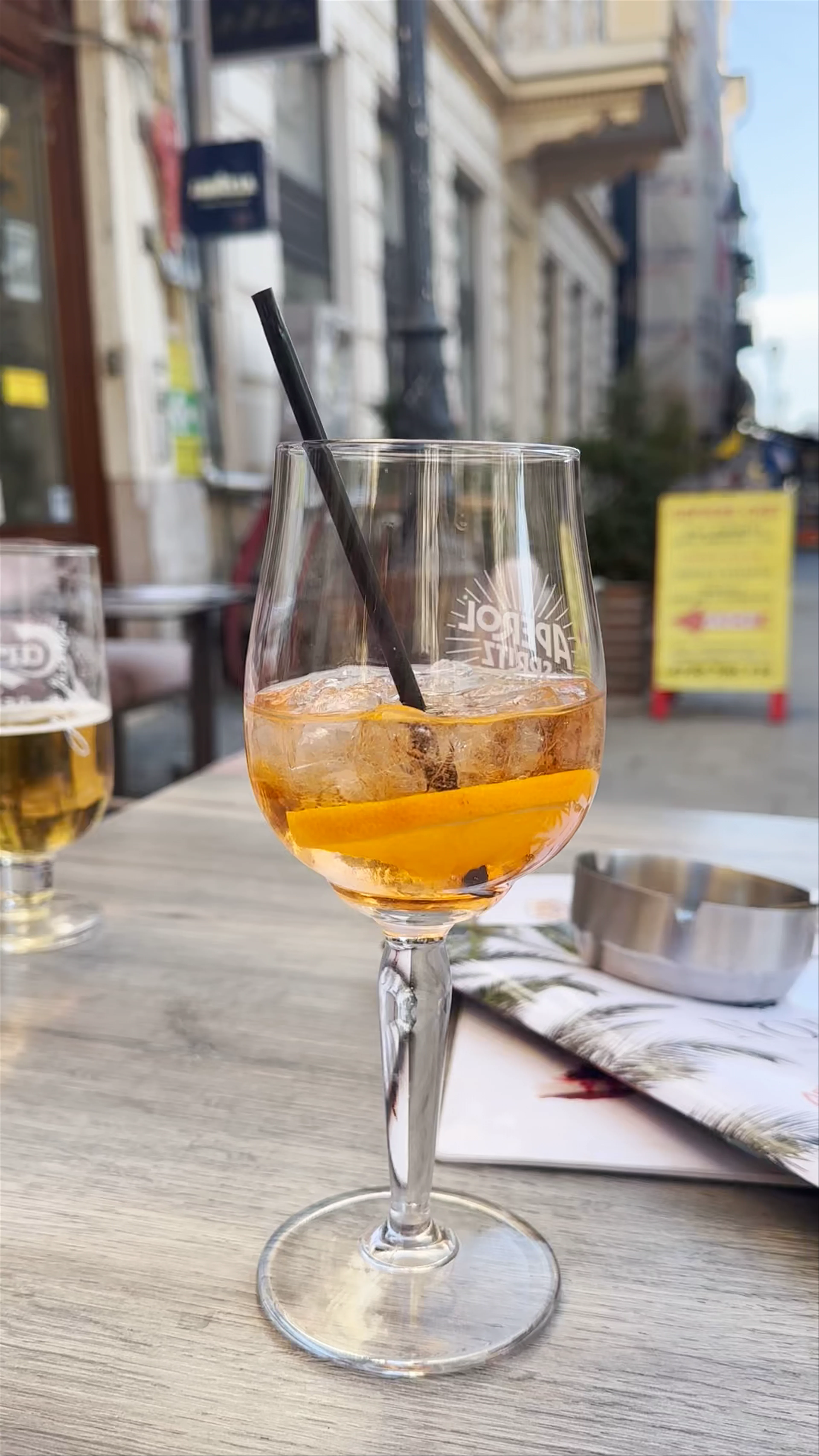 Nobis Bar, colț cu, Strada Smârdan