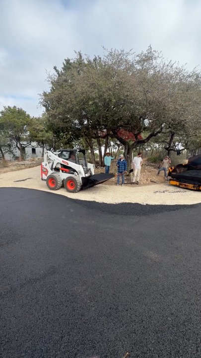 Asphalt Paving and Maintenance - Masonry/Concrete Near Me - Leander, Texas
