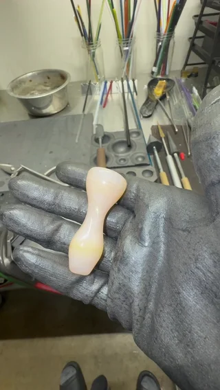 Preview pic of Pink Chillum