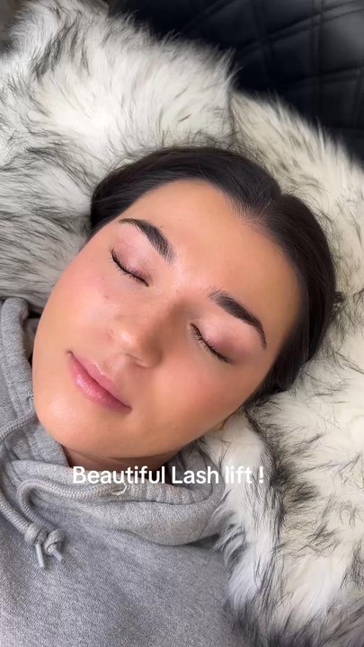 Aurora Brows Lashes - Bwautidul lash lift and tint! - Eyelash Service Near Me - Rosemead, California