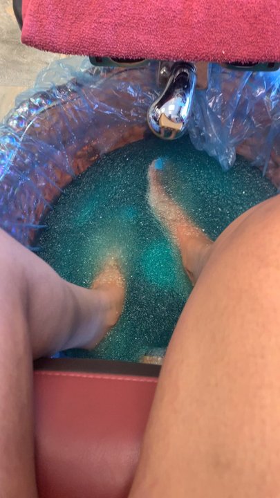 Heart & Soul Spa - Jelly pedicure no callus remover needed. Hydrates skinn - Nail Salons Near Me - Pasadena, California