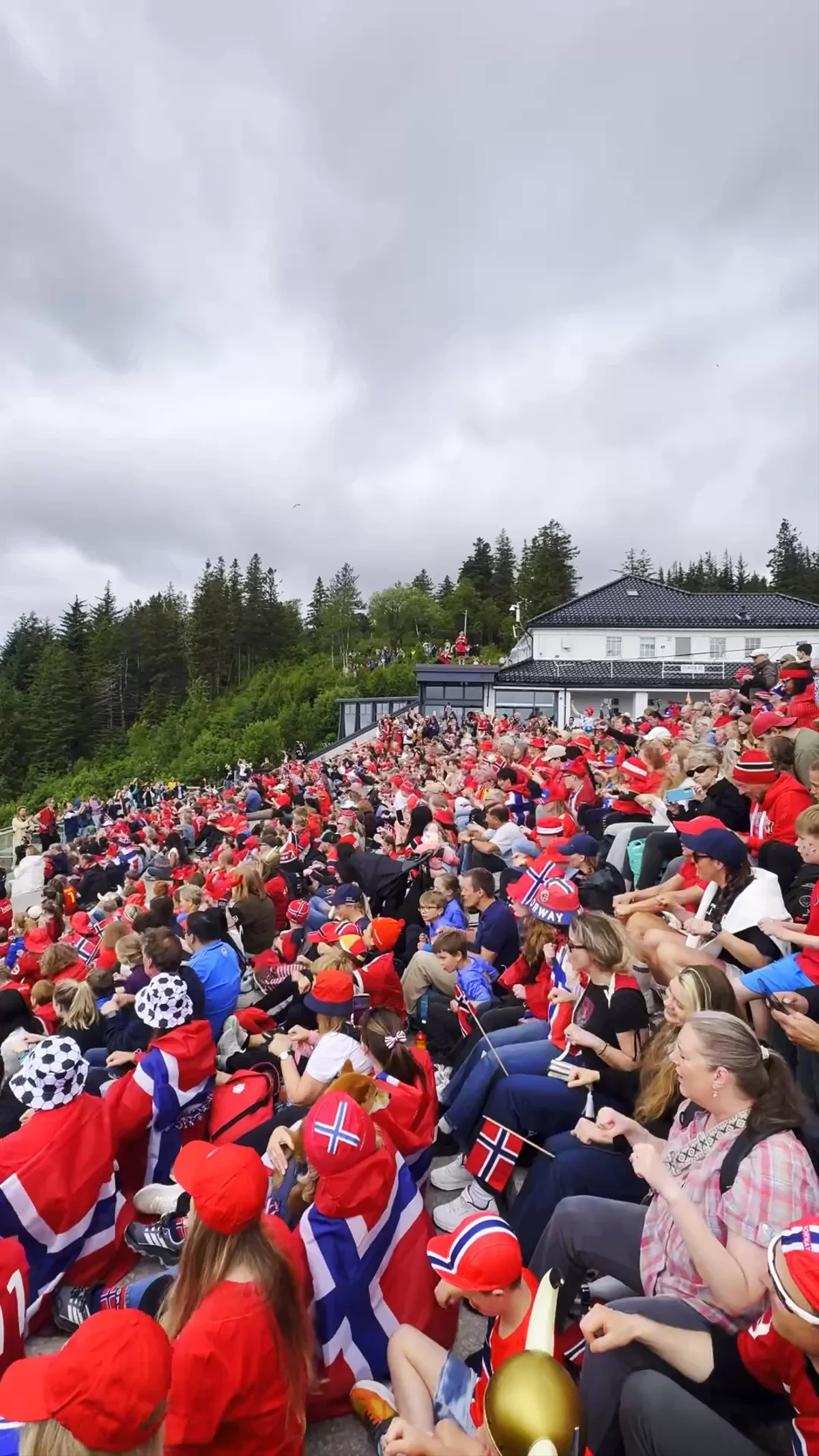 People rowing at Fløyen, Bergen