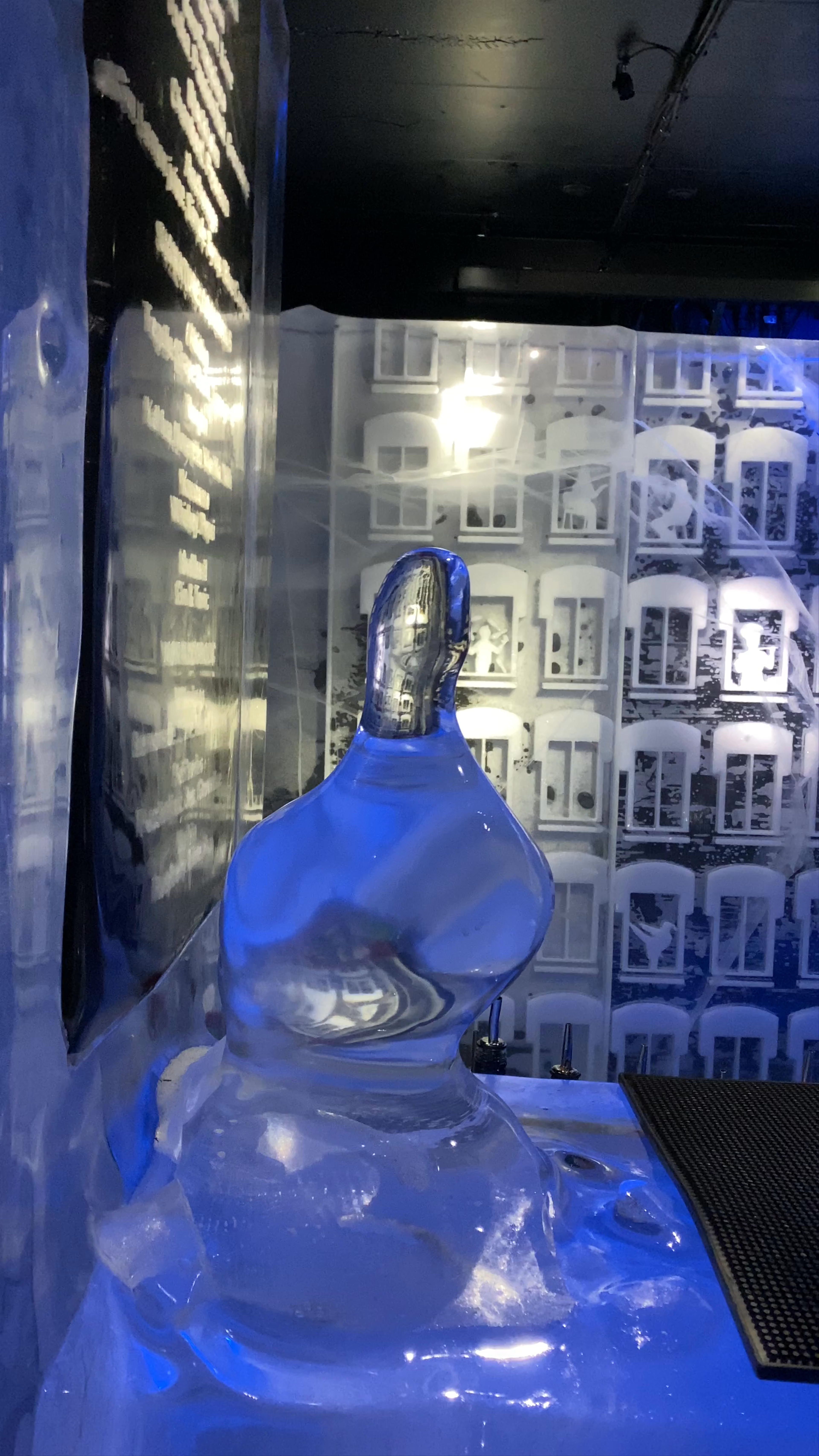 ICEBAR Stockholm by ICEHOTEL: Chilling Art and Arctic Vibes