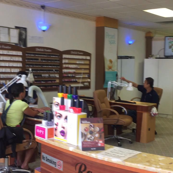 Luxury Nails - Nail Salons Near Me - Ludington, Michigan