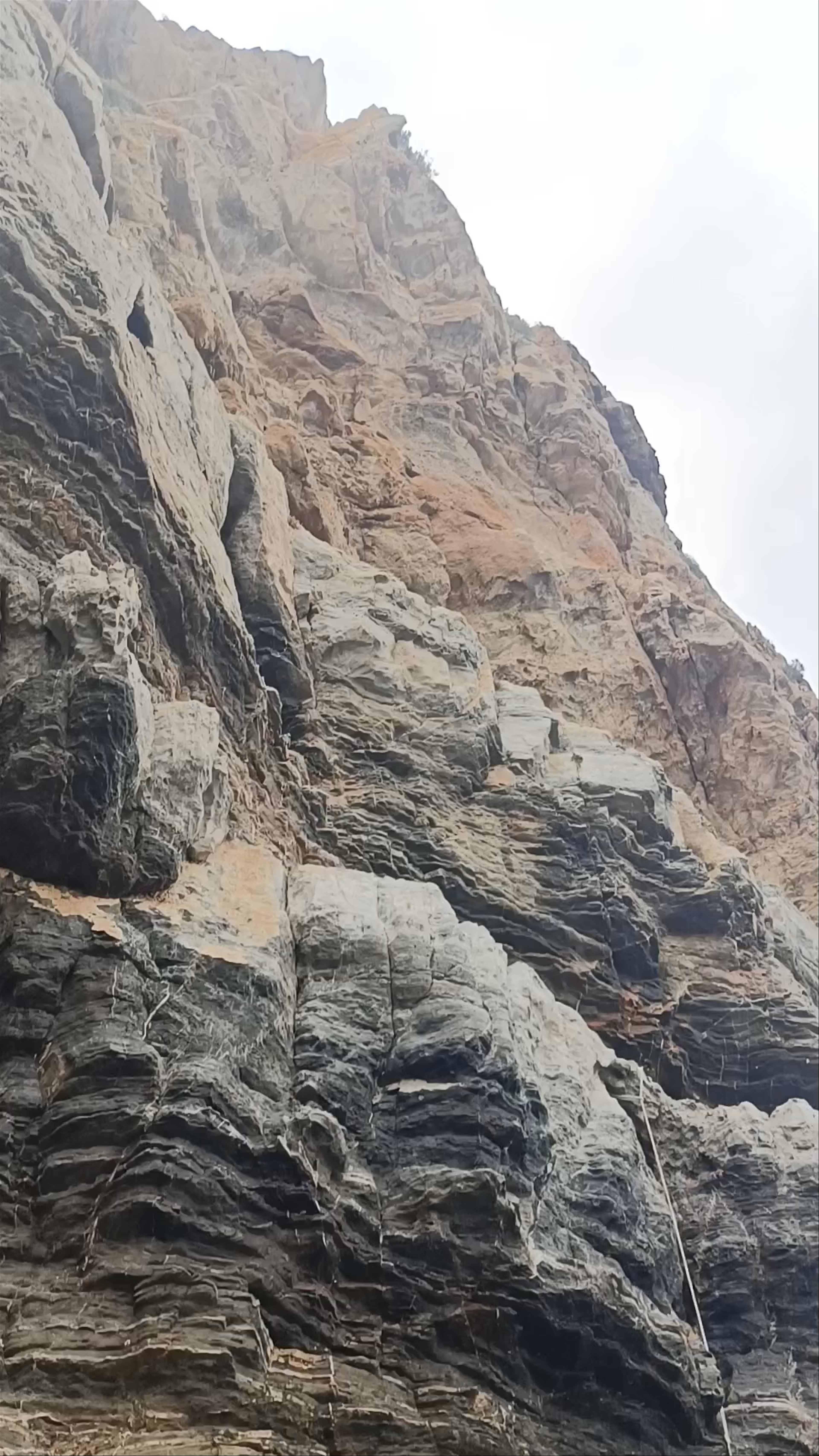 Portuskayak Adventure: Kayaking Along the Rugged Cliffs of Cartagena, Spain