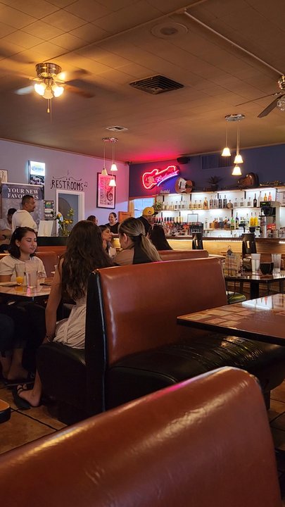 5th Avenue Cafe - Sunday, August 25, 2024, Noon - Breakfast & Brunch Near Me - Phoenix, Arizona