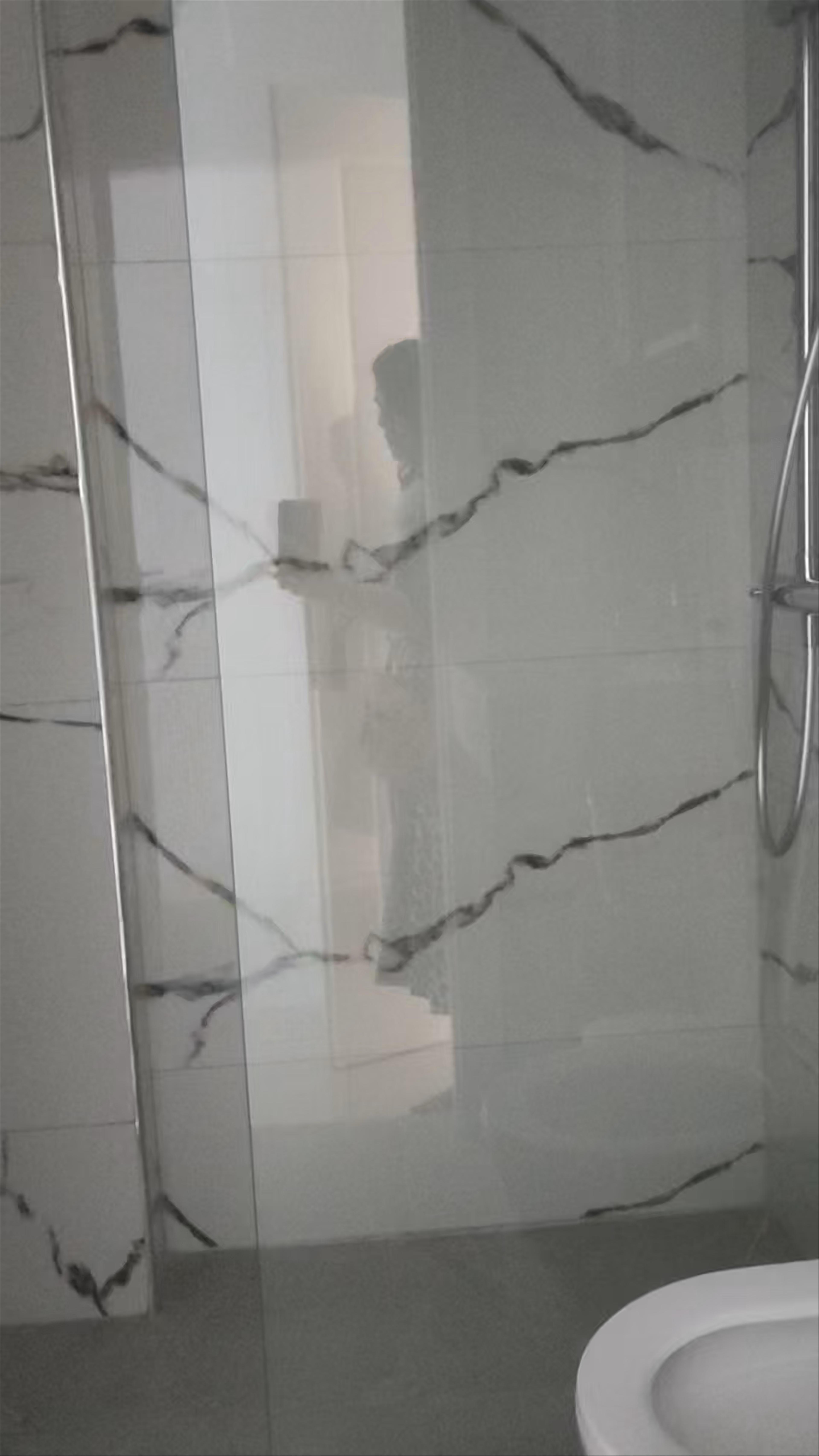 Restorant Hotel UNIVERS: Modern Comfort in Shiroka, Albania