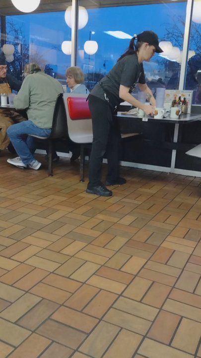 Waffle House - American Near Me - Moraine, Ohio