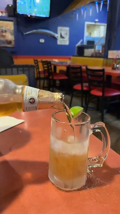 El Kora - Modelo to wash it down - Mexican Near Me - Eugene, Oregon