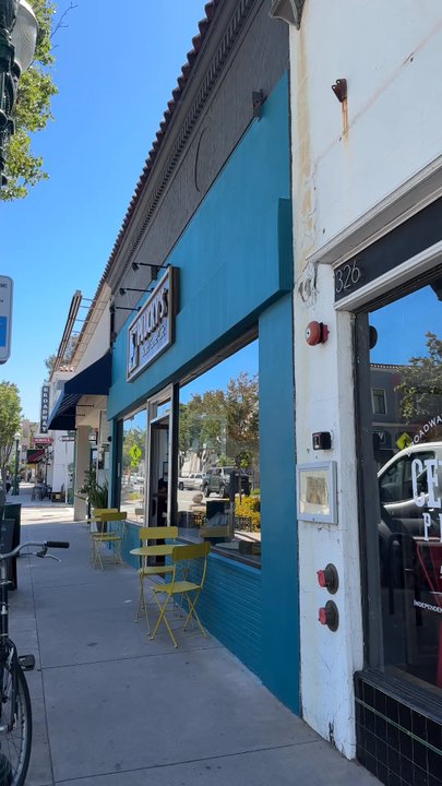 Plucky’s Cafe - Cafes Near Me - Burlingame, California