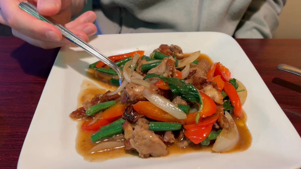 Dan Thai - Basil Duck - Thai Near Me - Schaumburg, Illinois