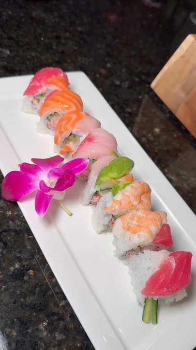 Sushi Ko - Rainbow Roll (8pcs) * - Sushi Bars Near Me - Scottsdale, Arizona