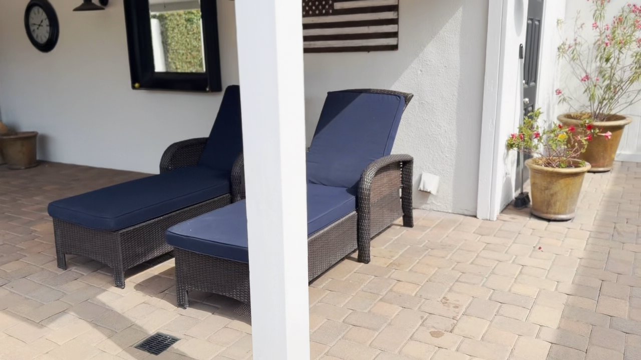 Listing photo-2
