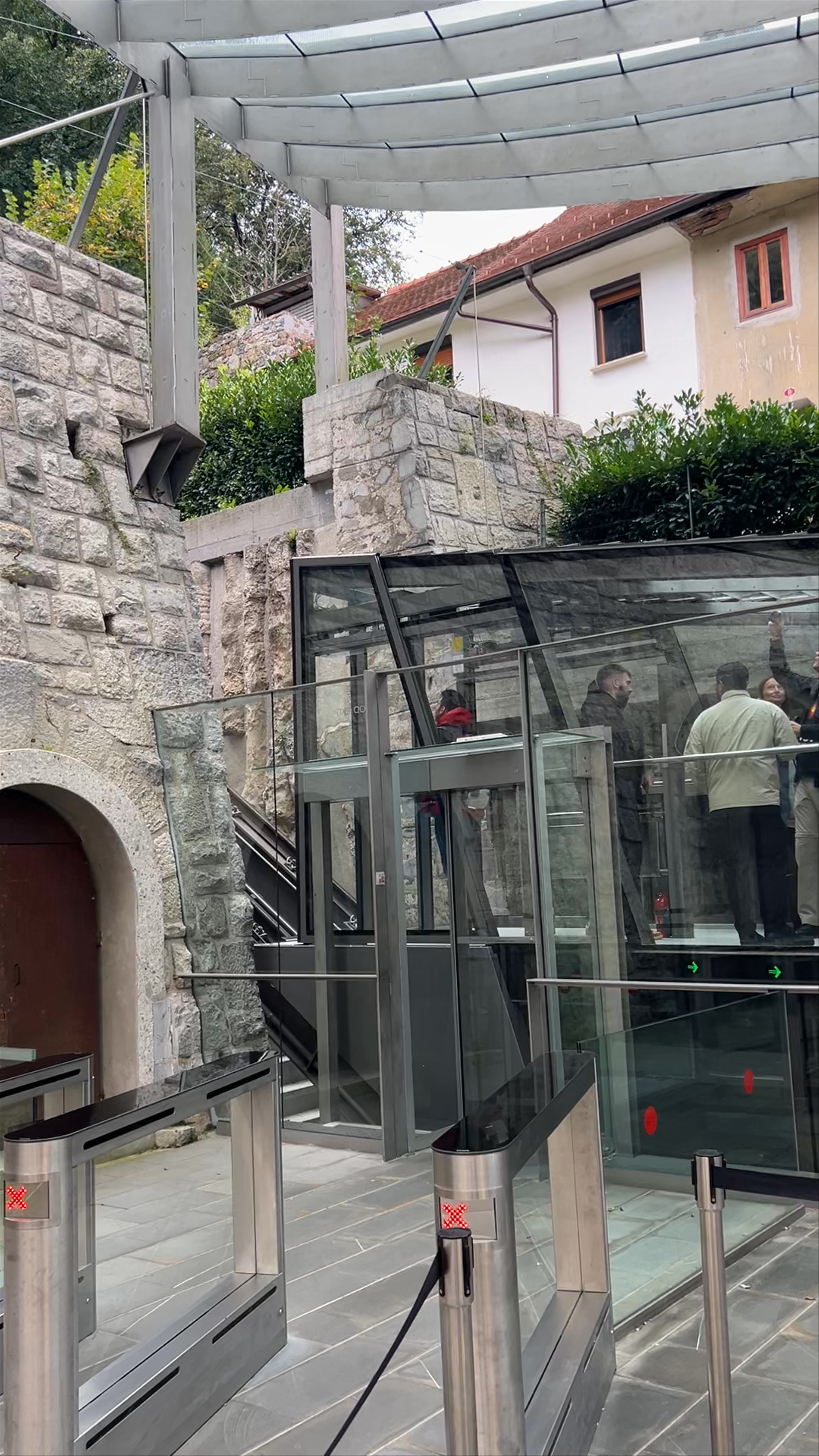 Ljubljana Castle Funicular: Effortless Ascent with Historic Views