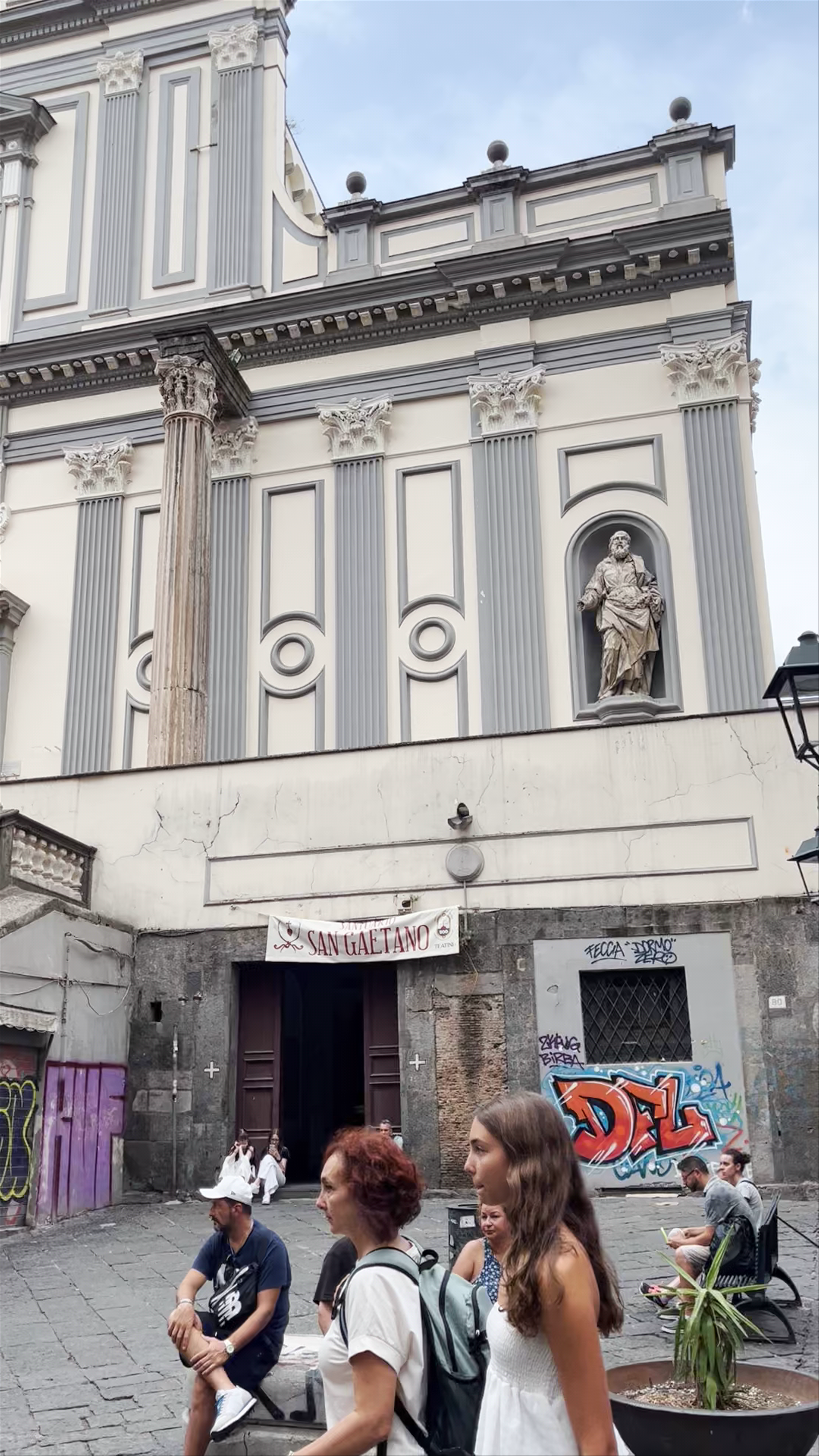 Monumento a San Gaetano: Historic Piazza Life in Naples