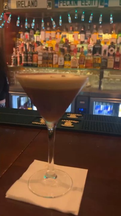 The Corner - Espresso Martini - Irish Pub Near Me - Lisbon, 11