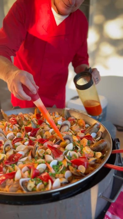 SoCal Paella - Caterers Near Me