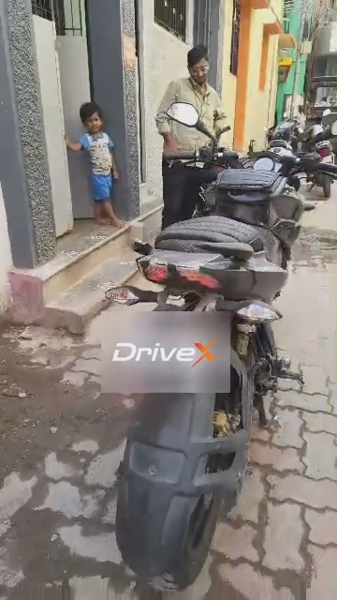 Walk-around video thumbnail