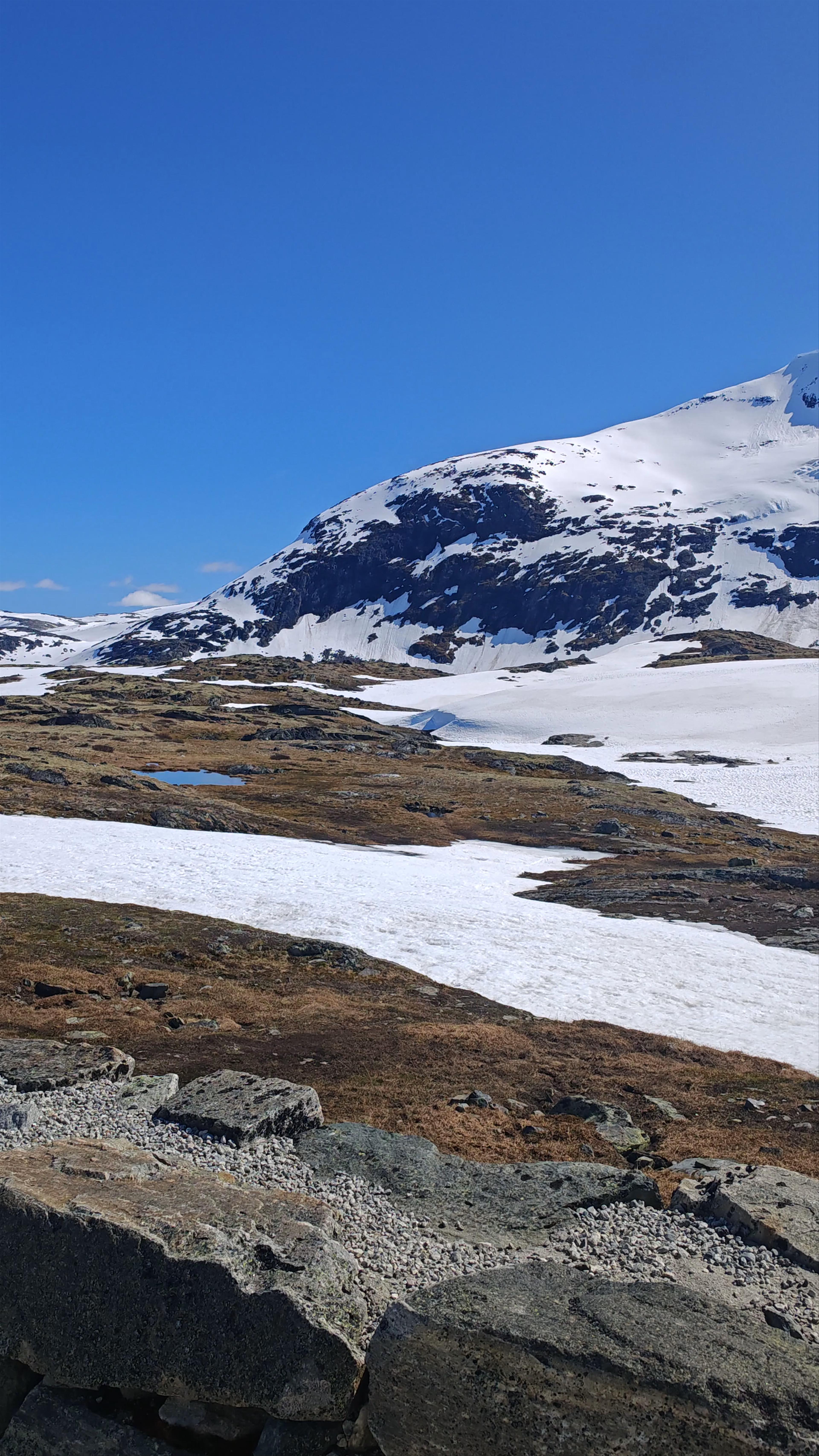 Mefjell Mountain picnic