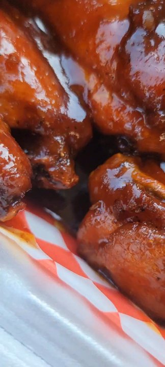 The Chicken Hut - 6 pc wings with smothered corn Taken 12.21.24 - Chicken Wings Near Me - Arlington, Texas