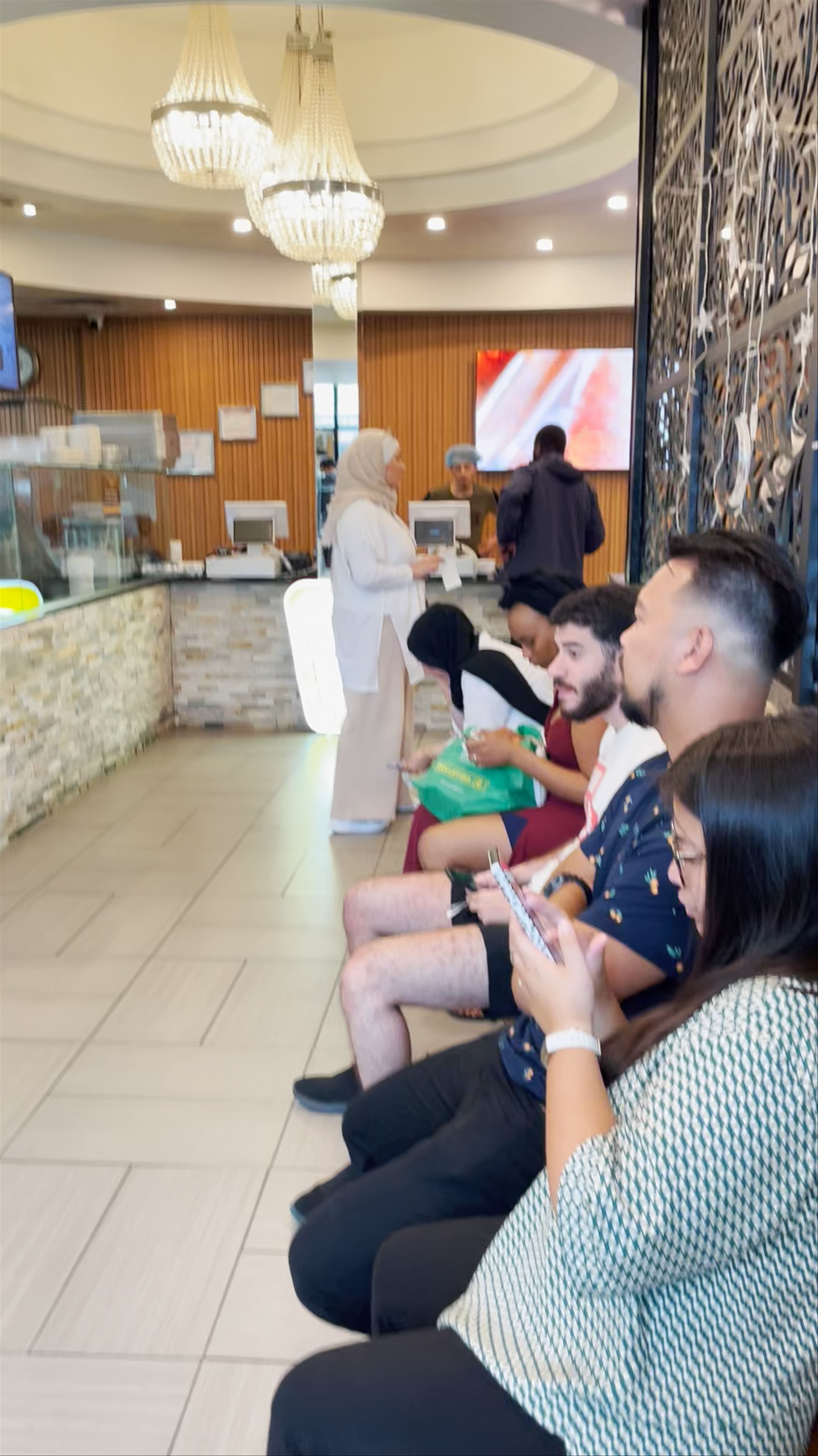 Original Shawarma، Boulevard de l'Acadie