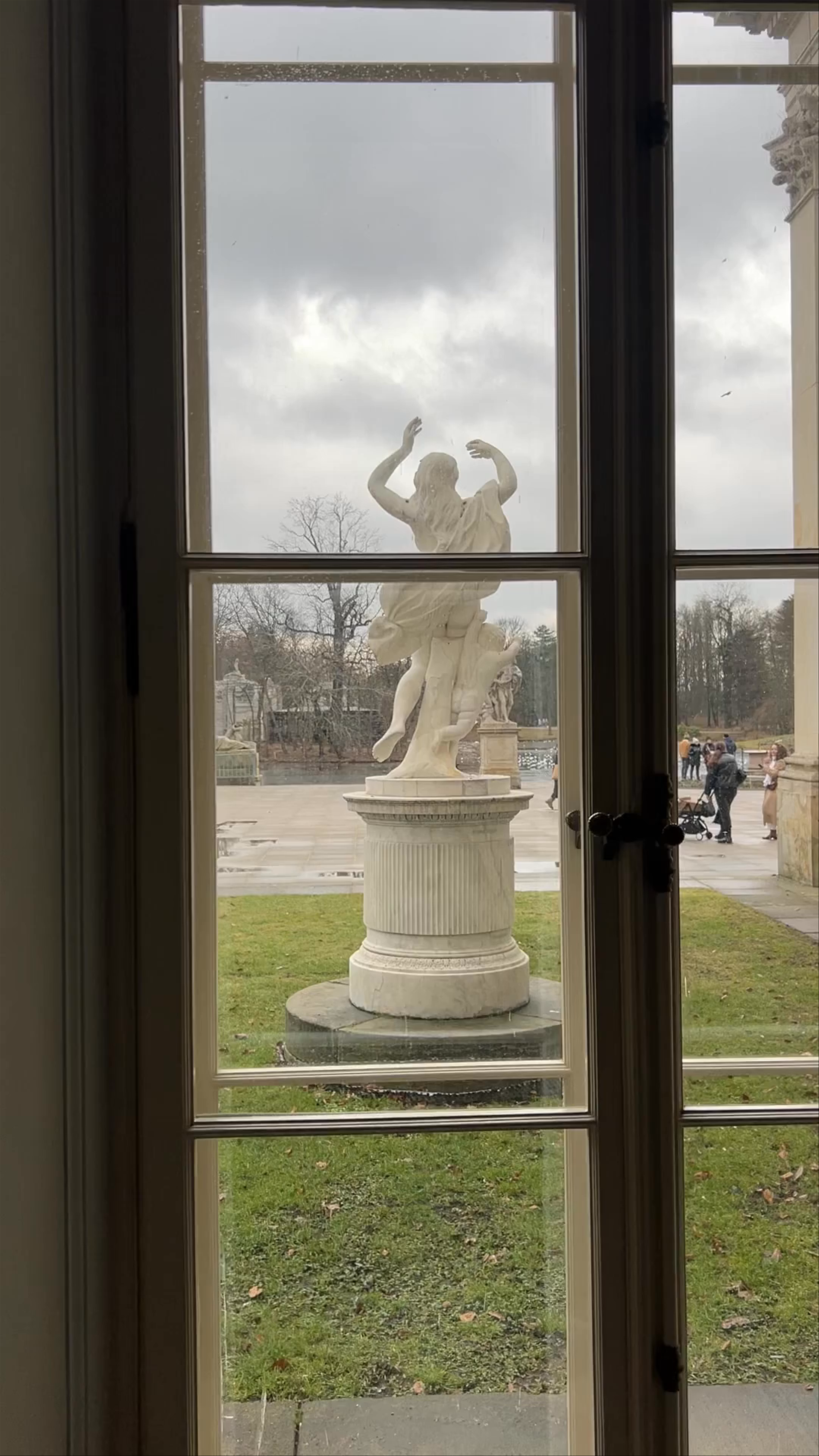 Łazienki Palace Gardens: Classical Elegance in Warsaw