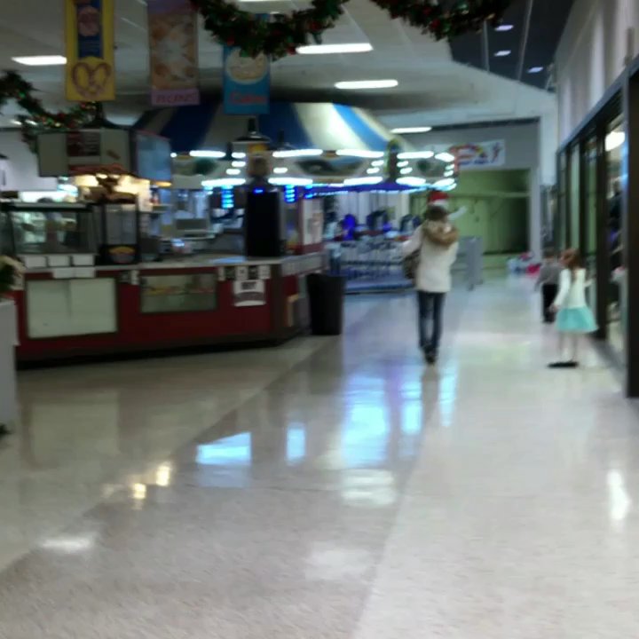 Sun-Vet Mall - Carousel - Shopping Centers Near Me - Holbrook, New York
