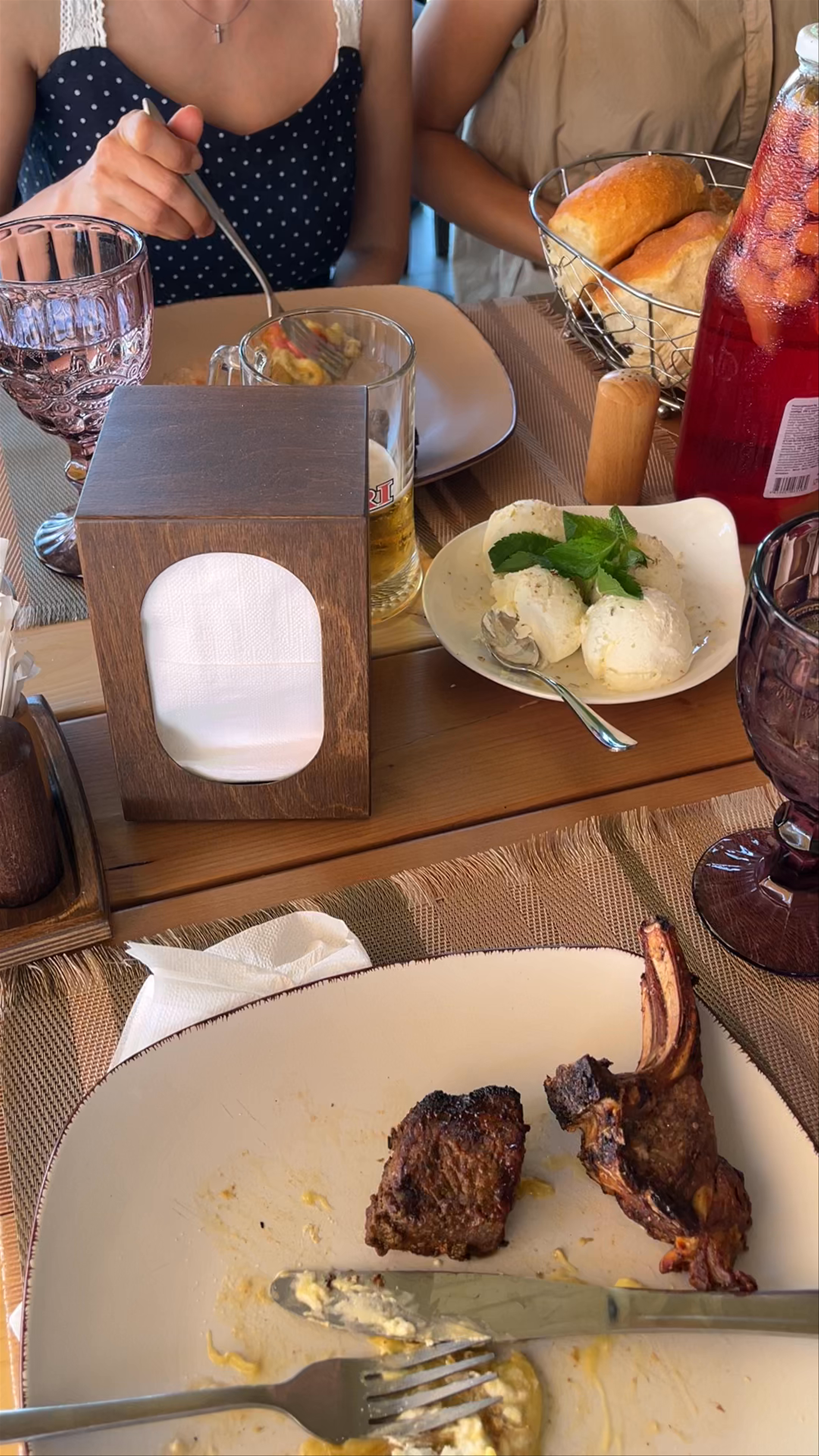 Delicious Armenian Feast at Mankus Eco Park, Dzoraghbyur