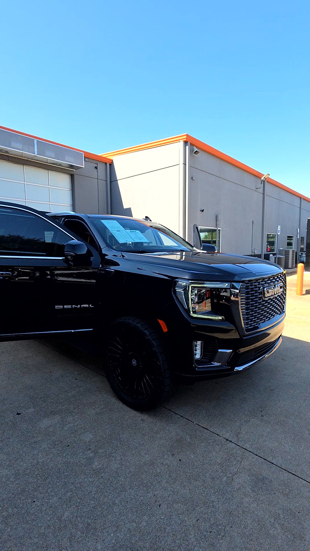 Lifted Trucks - #TX11081 - 2024 GMC Yukon Denali Ultimate