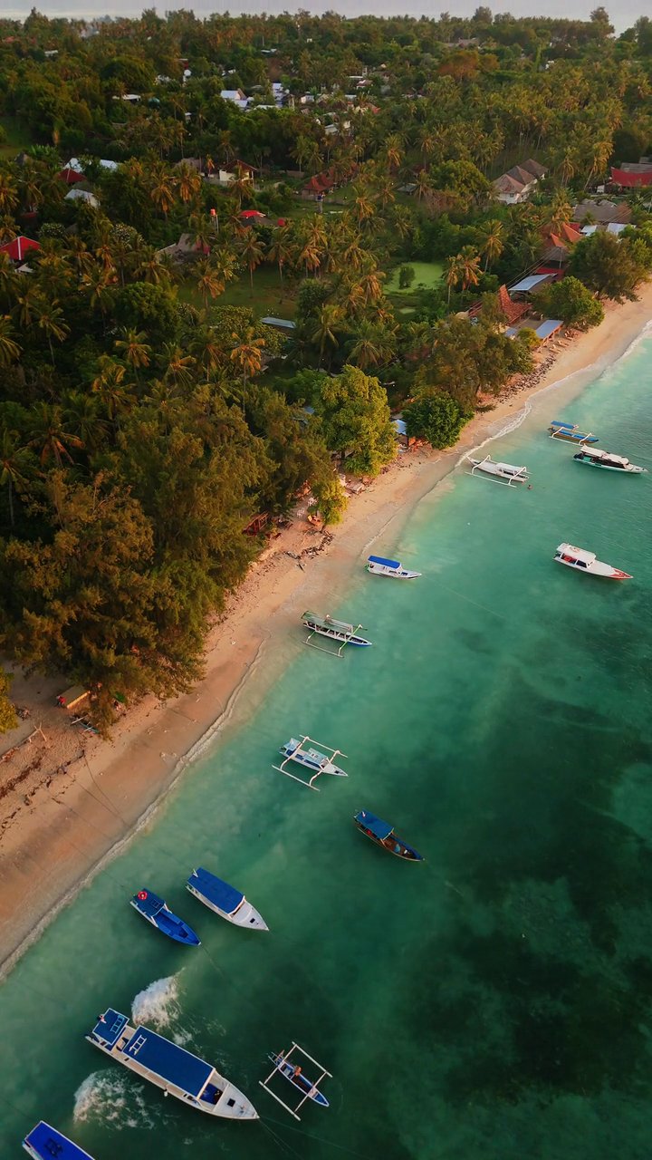 take me here right now
📍 Bali
🎥 Alex Shmakov · Pexels
#travel #wanderlust #nature #adventure #vacation
