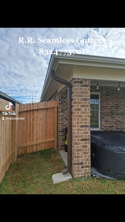 R R Seamless Gutters - Gutter Services Near Me