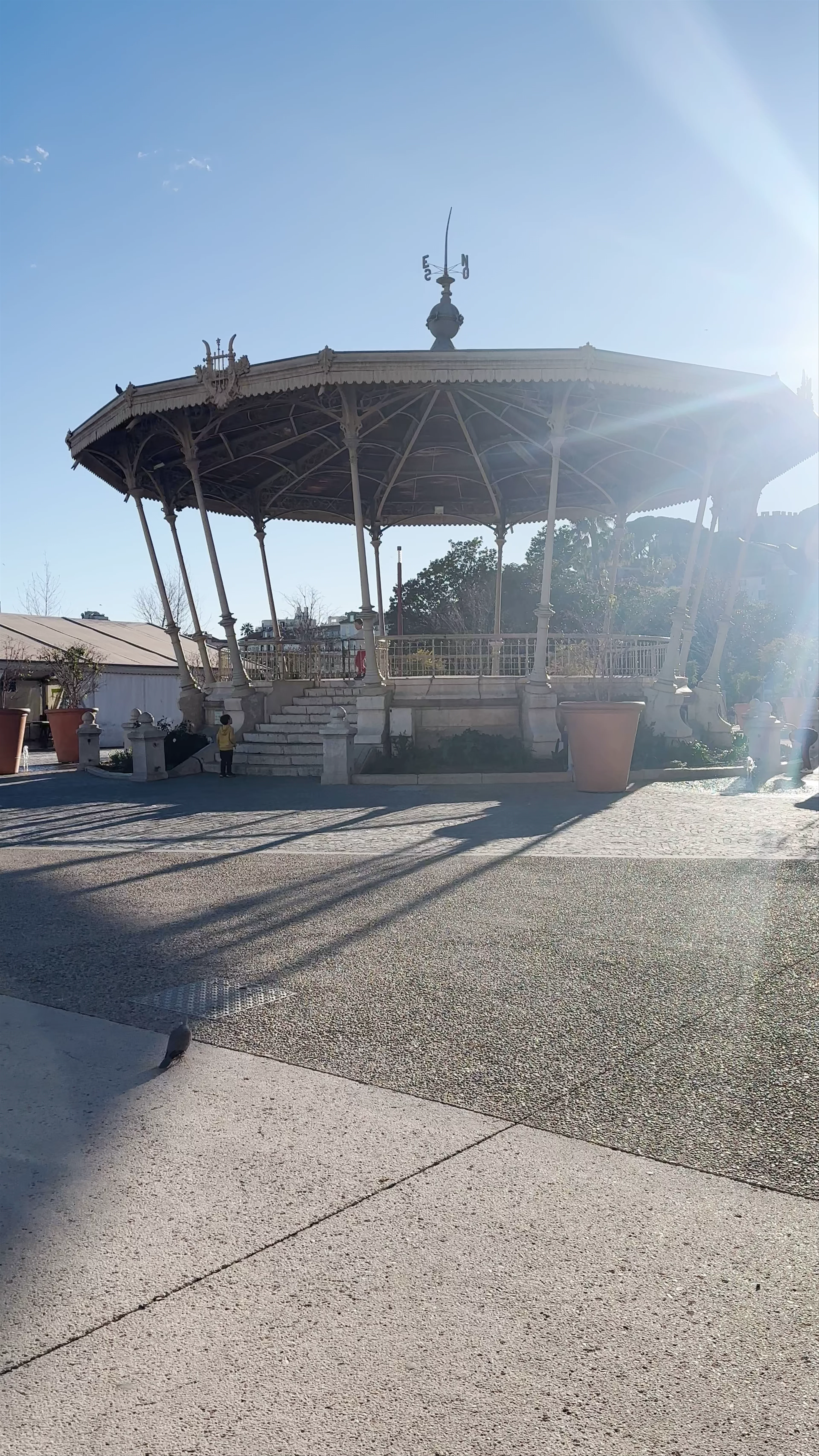 Main Square, Rue Félix Faure
