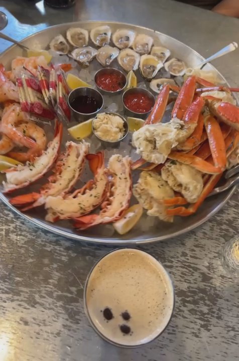 Martini's - 1 tier Seafood platter - Seafood Near Me - Fredericksburg, Texas