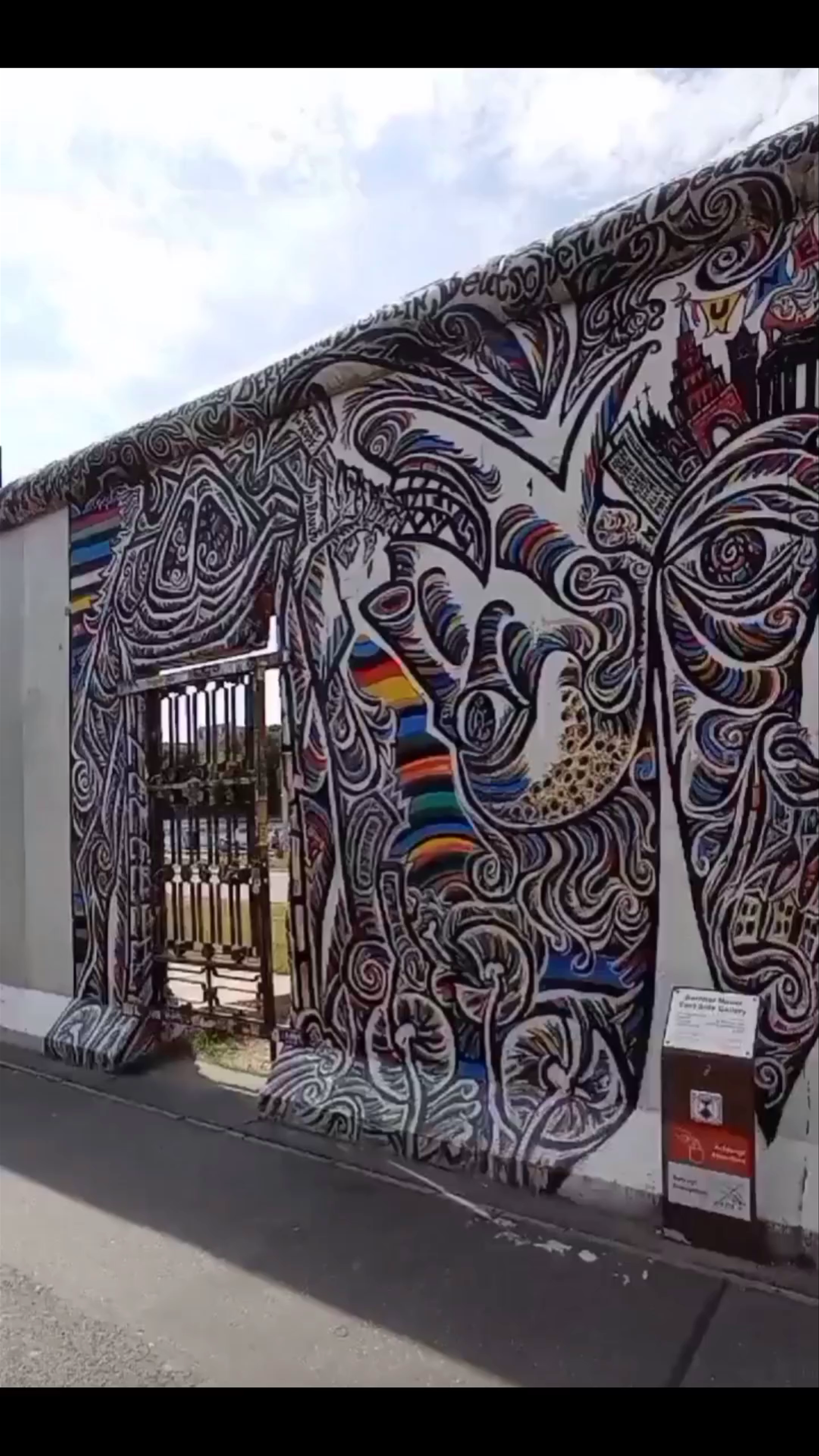 East Side Gallery: Berlin’s Historic Street Art Masterpiece