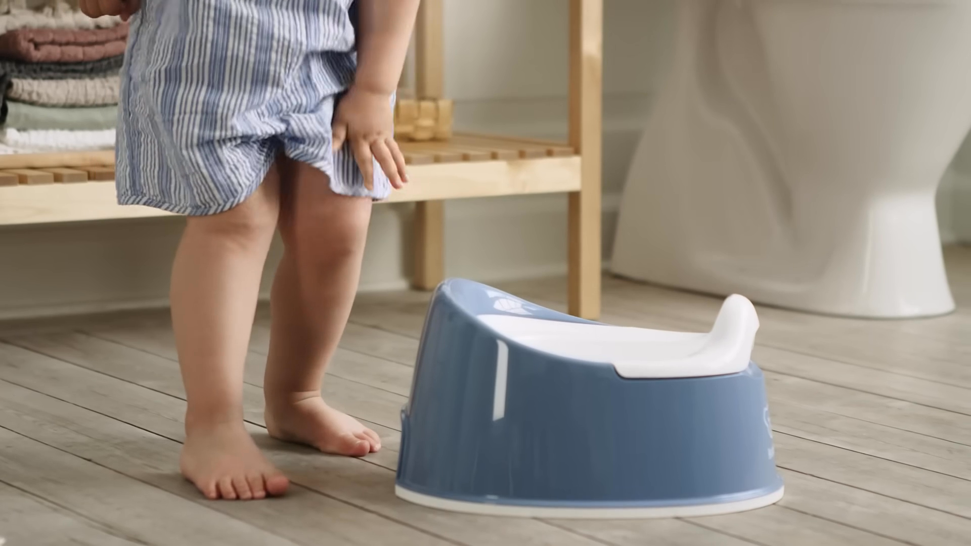 Baby Bjorn Smart Potty - Pink