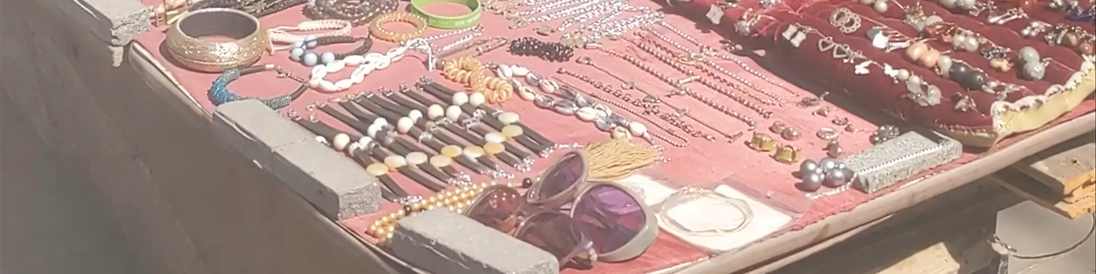 Dry Bridge Flea Market