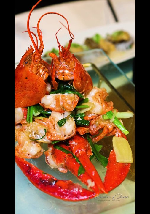 Moon Palace - Double Ginger Scallion Lobsters 3 lbs - Seafood Near Me - Toronto, Ontario