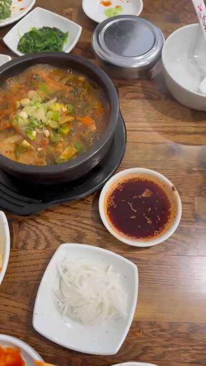 Han Gang - I don't do videos often but pictures didn't do it justice. - Noodles Near Me - Lawton, Oklahoma