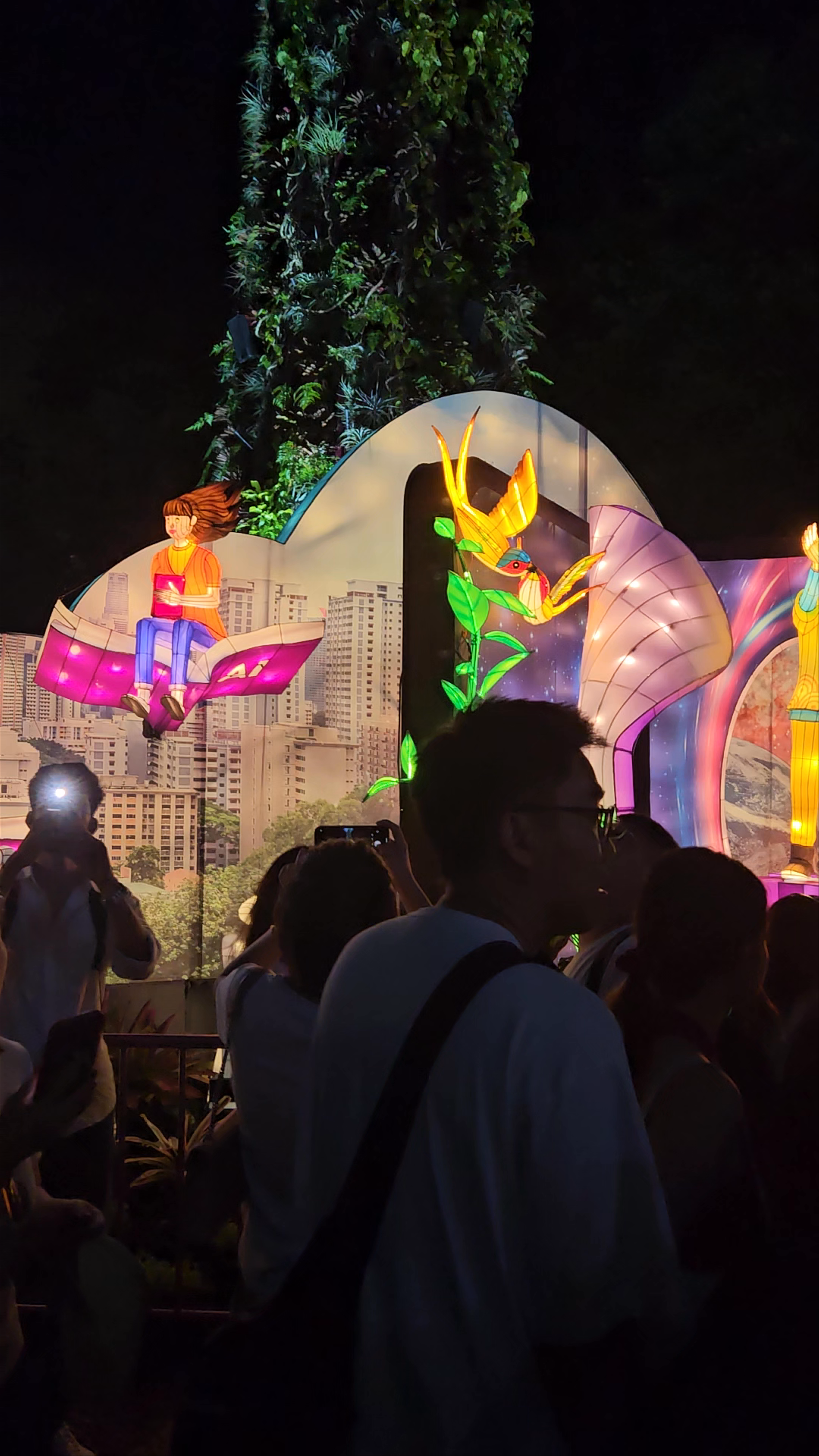 Marina Gardens Drive