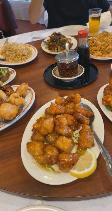 Great Wall Chinese Restaurant - Beef & Broccoli, Sweet & Sour Pork, Walnut Shrimp, Shrimp Fried Rice, House Chowmein, Mongolian Beef, & Lemon Chicken - Chinese Near Me - San Jose, California