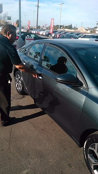 Kia of Carson - Car Dealers Near Me - Carson, California